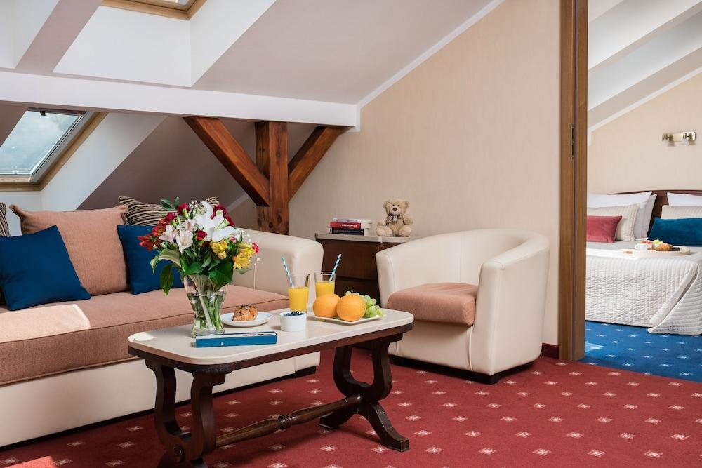 Hotel & Kraków
